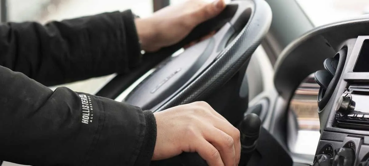 Objawy uszkodzonej maglownicy passat b5 – jak je rozpoznać i unikać kosztów naprawy