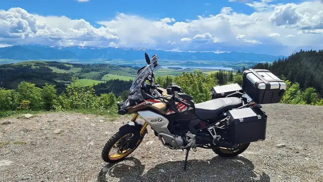 Najlepsze trasy motocyklowe w Polsce z mapami i praktycznymi poradami